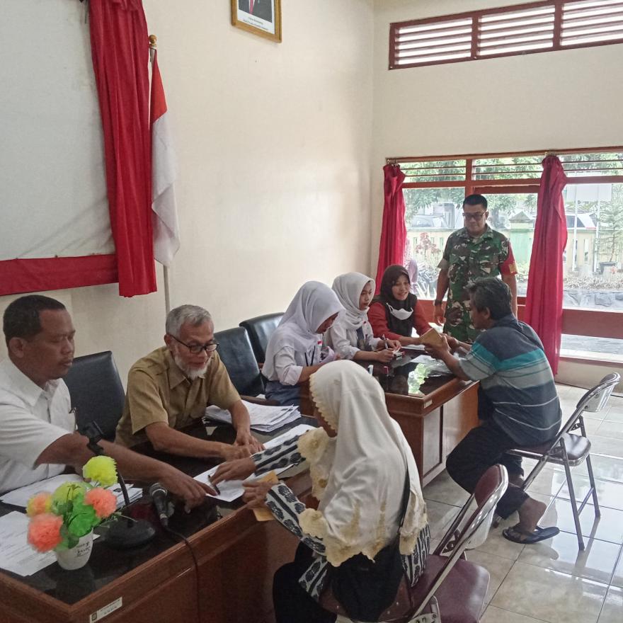 Penyaluran BLT-DD Triwulan III Tahun 2025 di Kalurahan Pengasih Berjalan Lancar